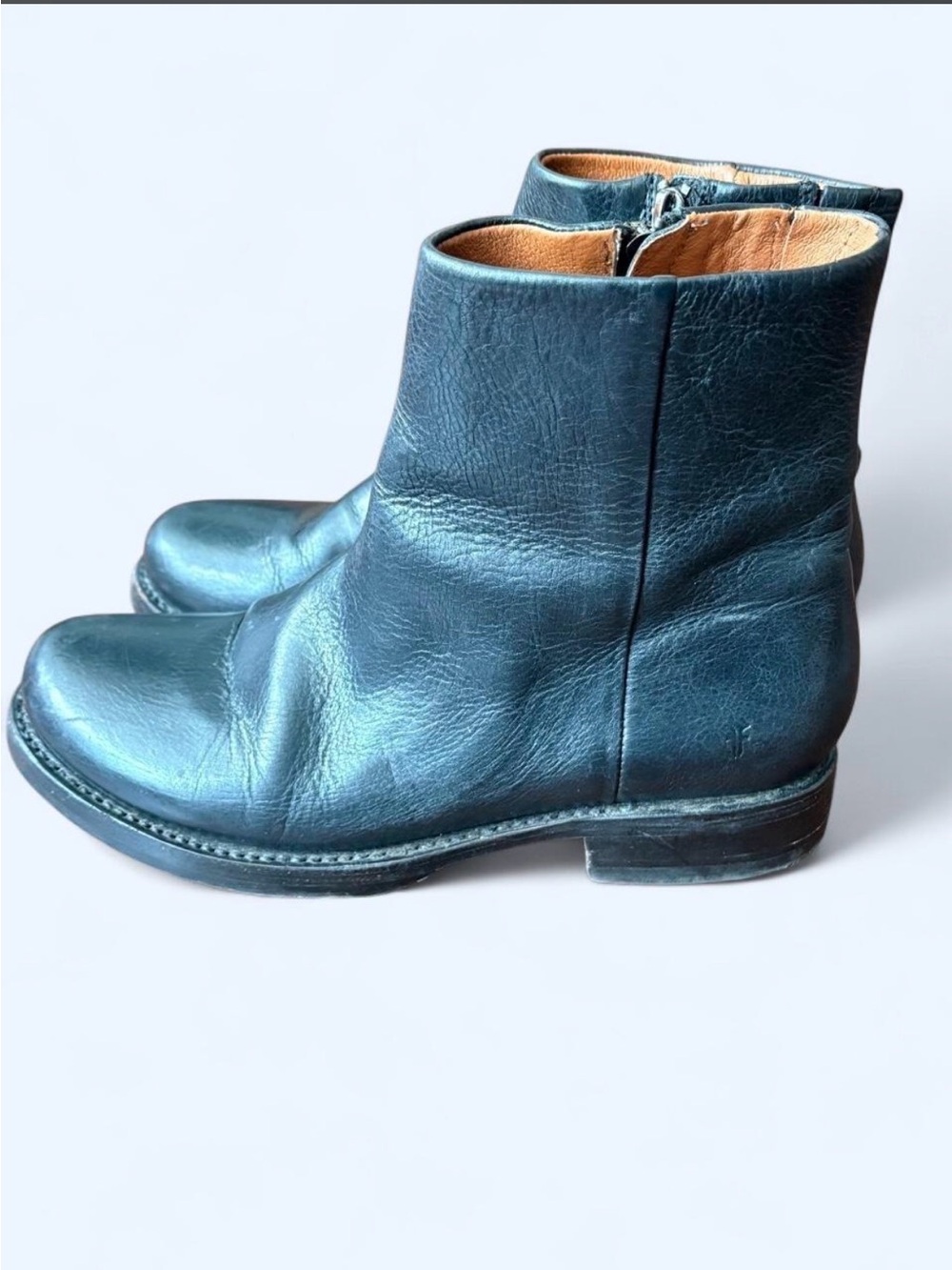 Frye Veronica Inside Zip Bootie Size 9.5 B Black Leather